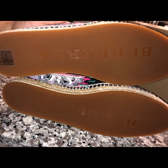 Burberry Espadrilles - Picture 4 of 5